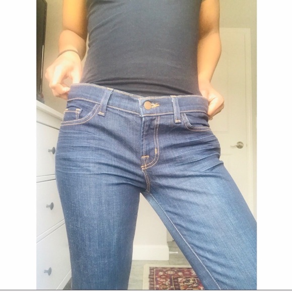 J BRAND 912 PENCIL STRETCH JEANS - Picture 4 of 5